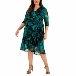 Hot Sale 🧨 Connected Plus Size Floral-Print Faux-Wrap 👗 Dress Emerald 🧨